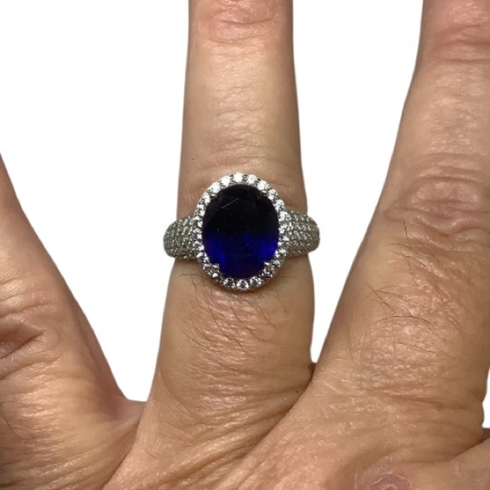 Sterling silver blue synthetic gemstone Cubic Zirconia cocktail ring size 9